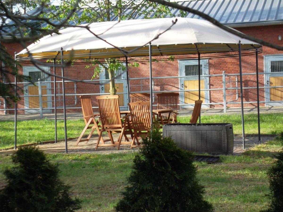 Ferienwohnung Friesenstall Heede Bagian luar foto